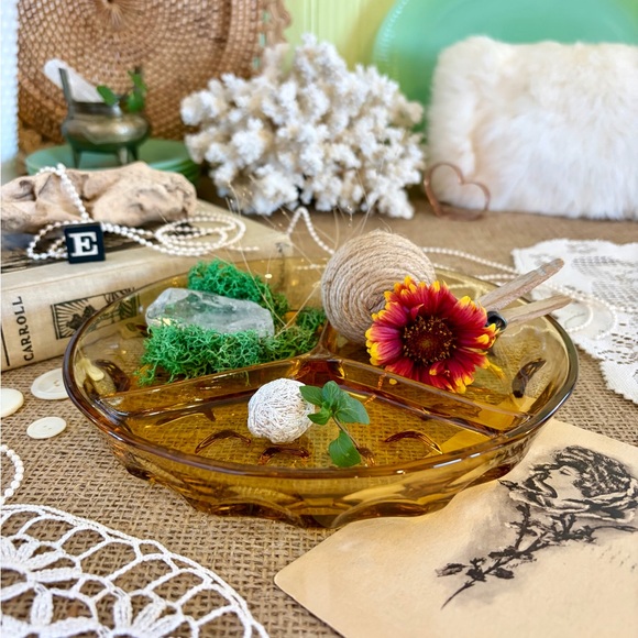 Vintage Other - Vintage Amber Glass Dish